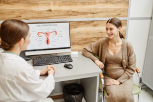 Una mujer en una de las mejores Clínicas de fertilidad en Bogota