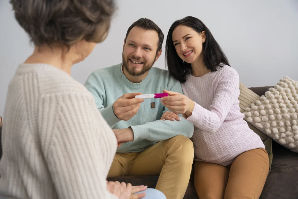Pacientes en clínicas de fertilidad para personas de bajos recursos en Bogotá